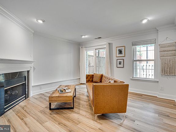 5th image of 3807 Watkins Mill Dr