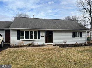 433 Austin Cir, Fairless Hills, PA 19030