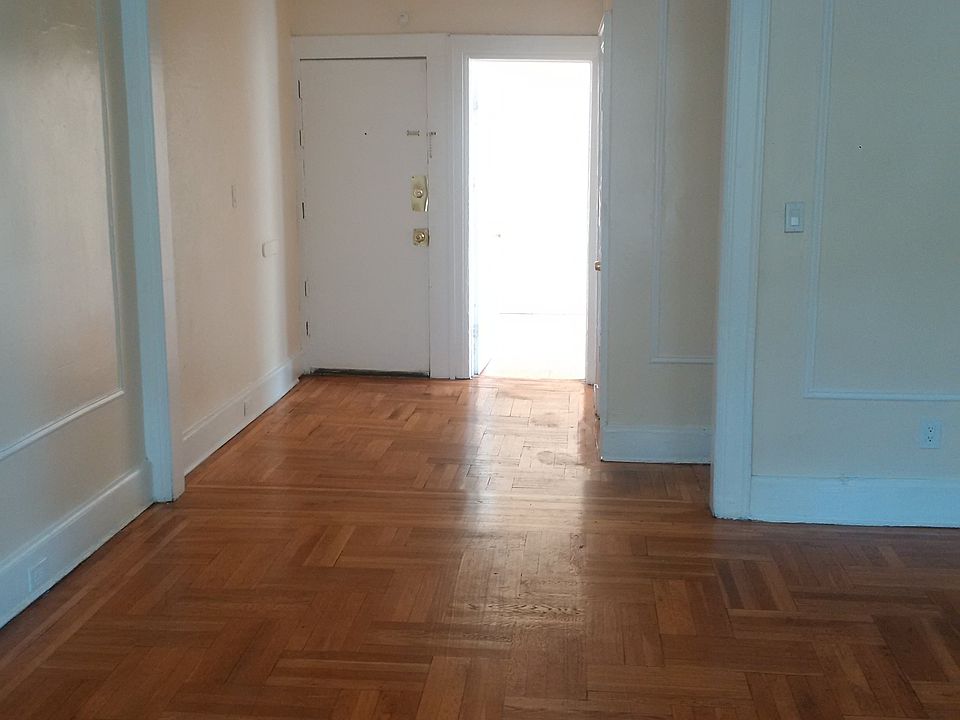 1st image of 6 N 21st St APT 42