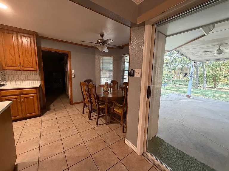 809 W Cheryl Ave — Photo 23