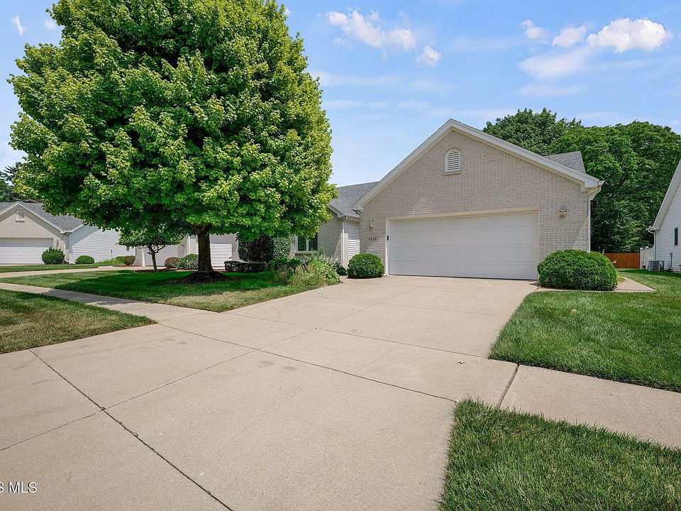 1st image of 4358 N Watercrest Dr