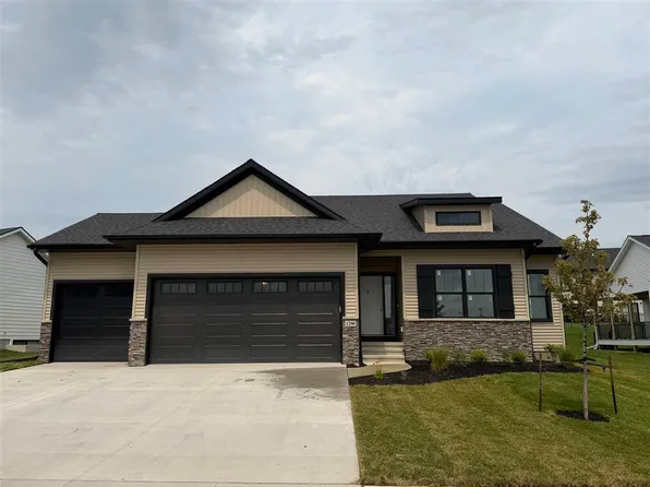 1290 Osage Ln, North Liberty, IA 52317