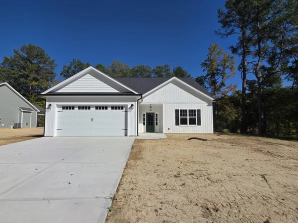 101 Hawthorne St, Louisburg, NC 27549
