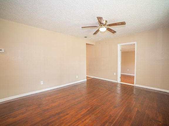 5th image of 120 Roosevelt St