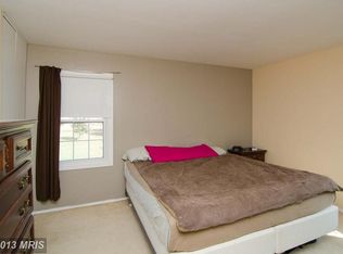 1022 Genine Dr, Glen Burnie, MD 21060