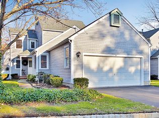61 Turnberry Cir #143E, Toms River, NJ