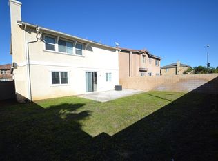16473 El Revino Dr, Fontana, CA 92336