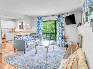 102 Harvest Dr, Charlottesville, VA 22903