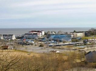 8208 F St, Chesapeake Beach, MD 20732