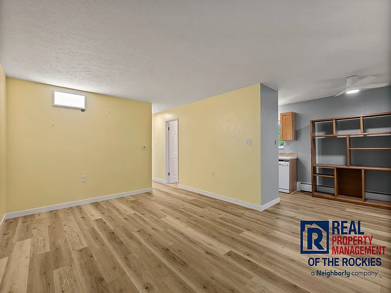 301 Peterson St #204 — Photo 11