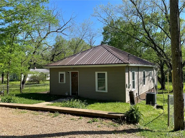 411 E Fir St, Piedmont, MO 63957