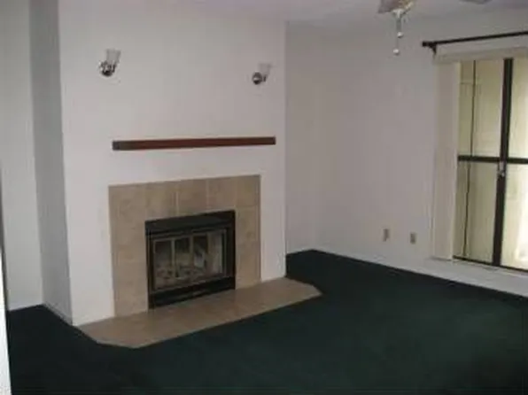 1603 Wood Hill Pl, Jacksonville, FL 32256