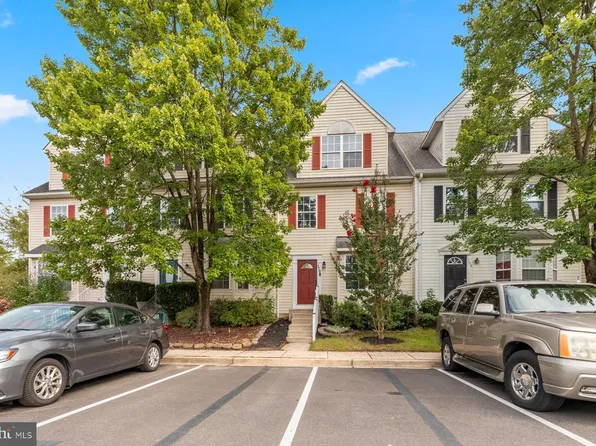 178 Langdon Farm Cir, Odenton, MD 21113