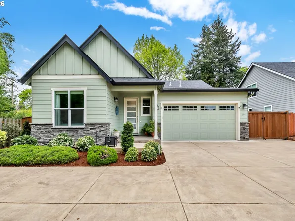 444 Emily Ln, Eugene, OR 97404