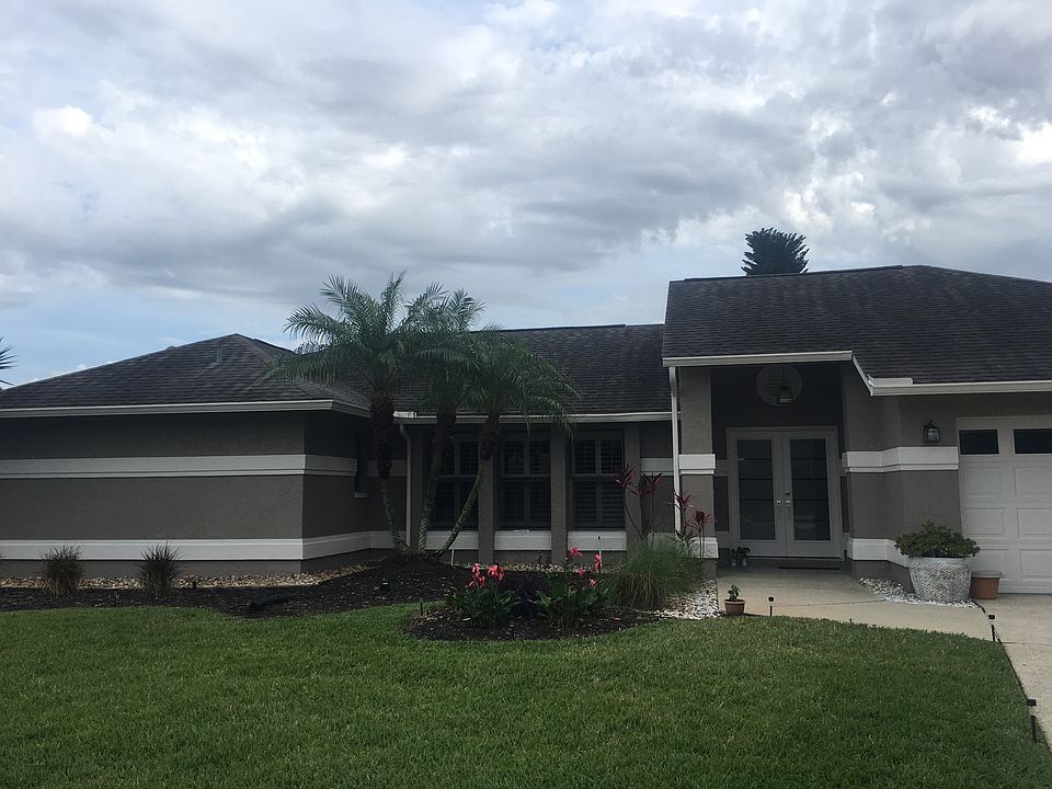 1st image of 400 Palmdale Dr