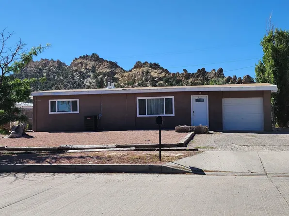 3312 Church Rock St, Gallup, NM 87301