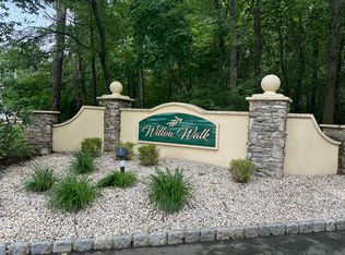 10 Whisper Way E, Ledgewood, NJ 07852