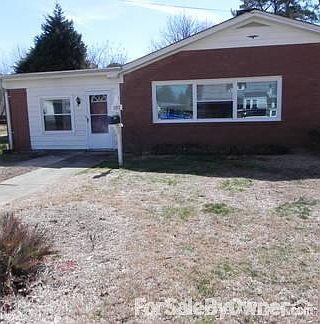 1st image of 707 Dune St