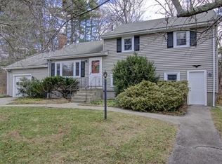 59 Cold Spring Rd, Holliston, MA 01746
