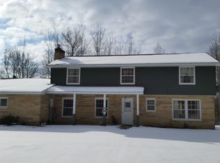 35 W 24th St, Baldwin, MI 49304