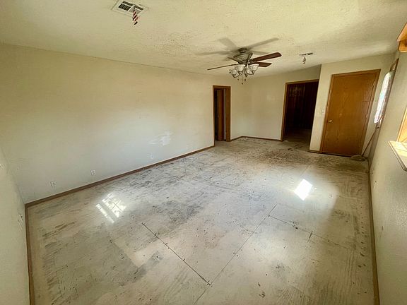3rd image of 55 E Washington Ave
