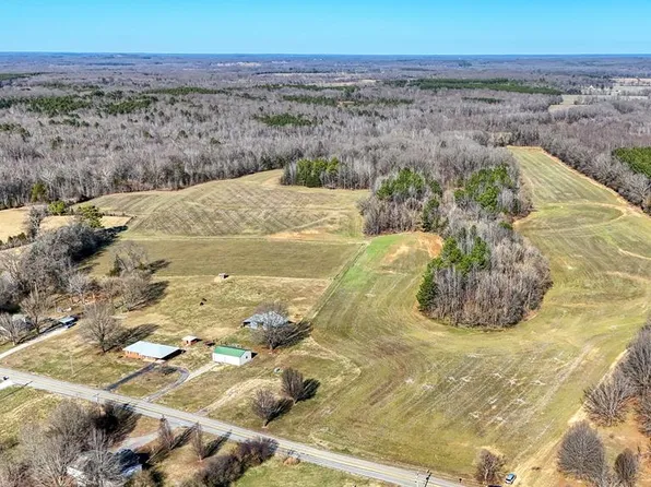 6883 Highway 104 W, Lavinia, TN 38348