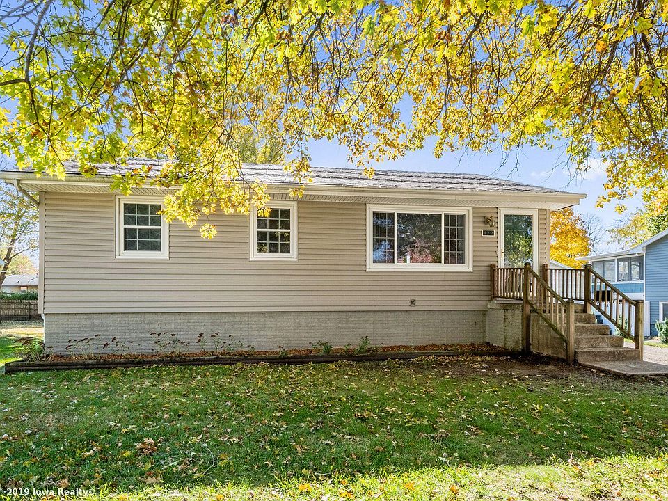 1st image of 422 Fairview Dr