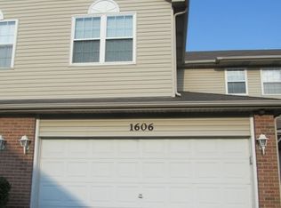 1606 Windward Ave, Naperville, IL 60563
