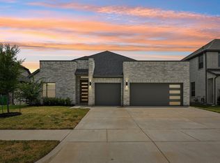 452 Leopold Trl, Waxahachie, TX 75165