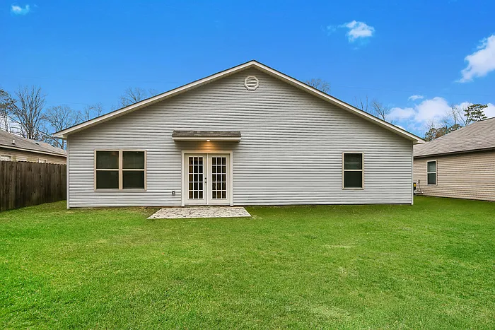 227 Iris St — Photo 11