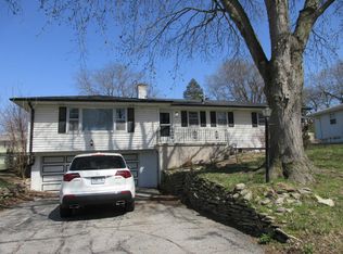 3013 S 109th St, Omaha, NE 68144