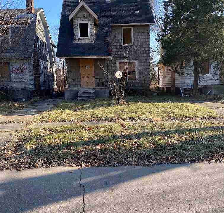 12616 Northlawn
