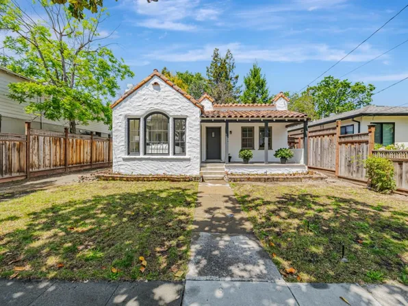 470 Matadero Ave, Palo Alto, CA 94306