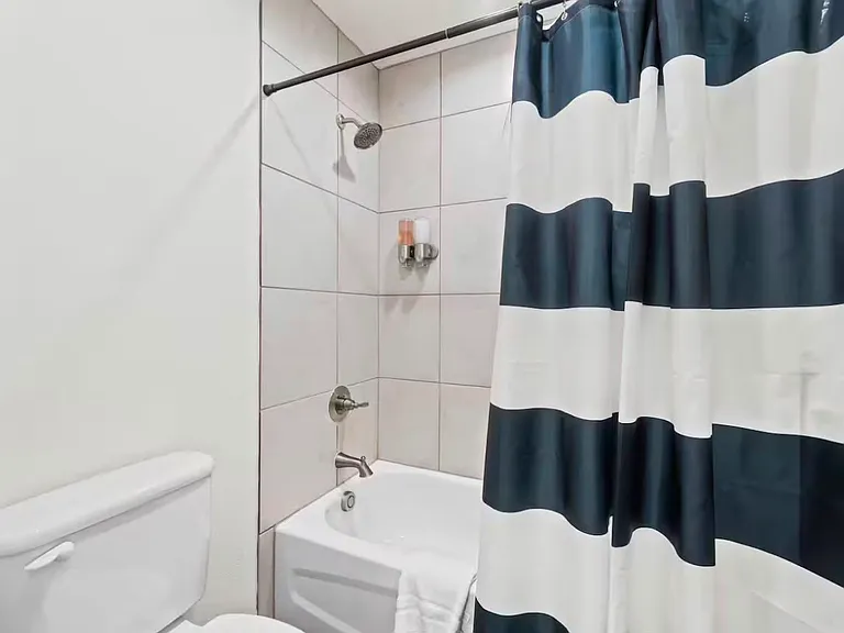 2314 Dalworth St #2314 — Photo 19