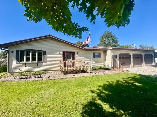 505 NW 5th Ave, Aledo, IL 61231