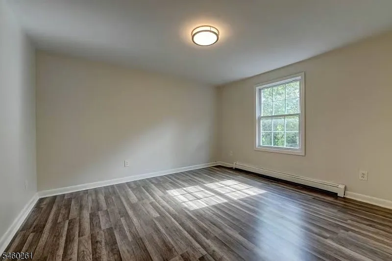 2 bed, 1.5 bath, $2,100 — Photo 4