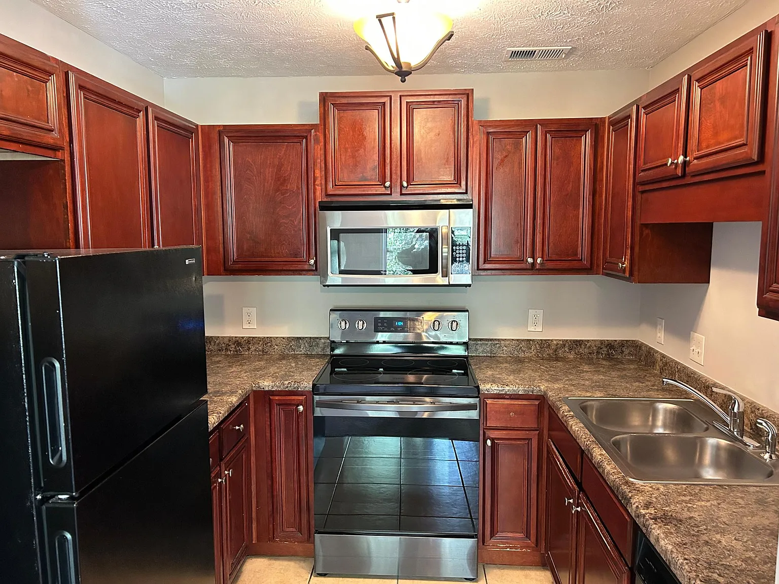 4419 Cooper Creek Drive — Photo 2