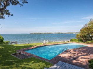 4 Peconic Rd, Southampton, NY 11968