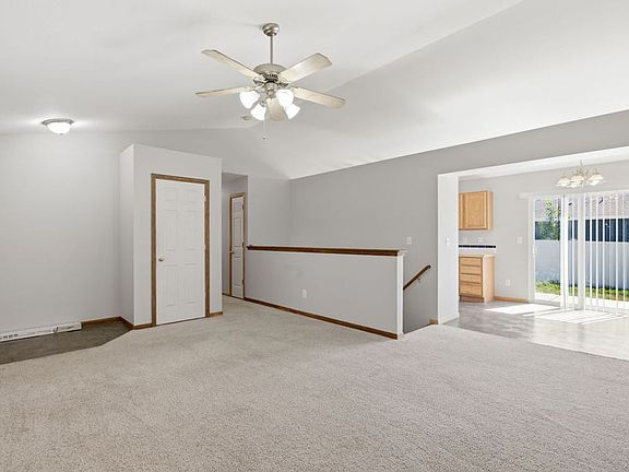 4th image of 7026 Mount Nimbus St
