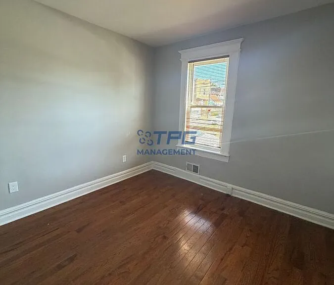 76 Halstead St #1 — Photo 4