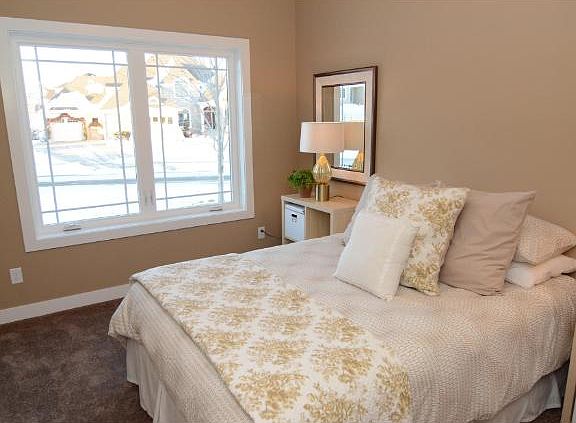 4th image of 7 Lacosta Cir