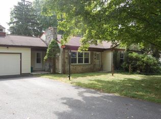 6 Fernbrook Cir, Lancaster, PA