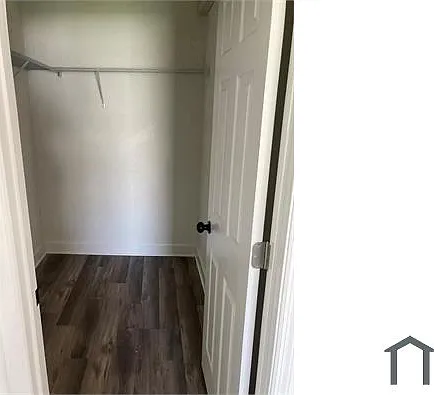 2520 Lakeview Dr #6 — Photo 4