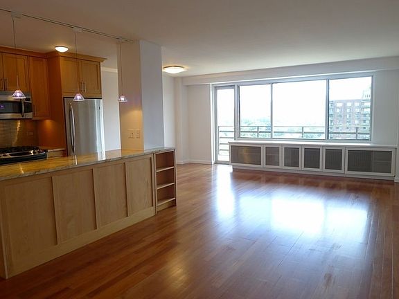 3rd image of 400 Central Park W APT 20M