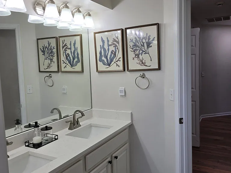 1652 Redstone Ct — Photo 45