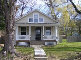 11 Pleasant St, New Milford, CT 06776