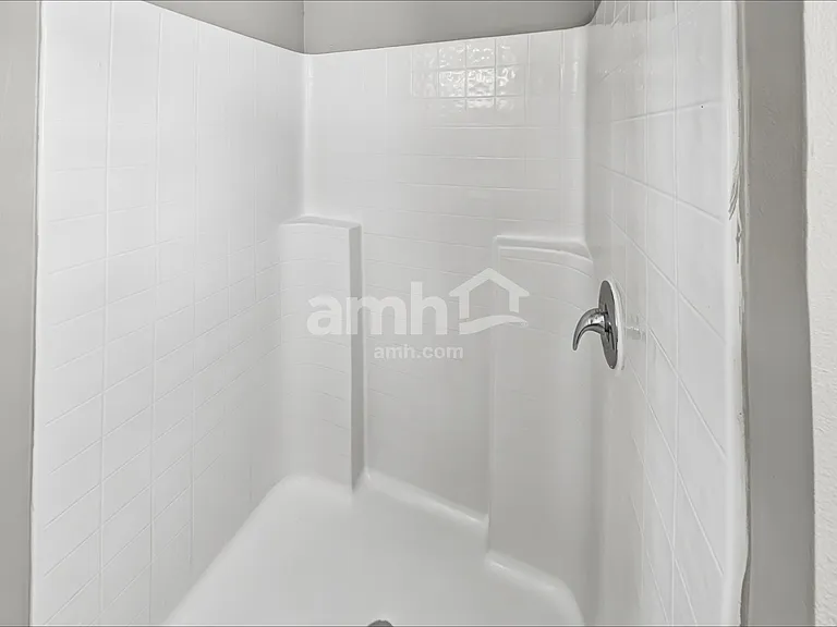 1350 Rolling River Rd — Photo 13