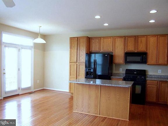 3rd image of 12840 Marblestone Dr