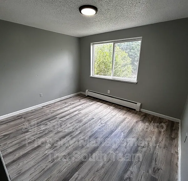 1720 Chester St #1 — Photo 2