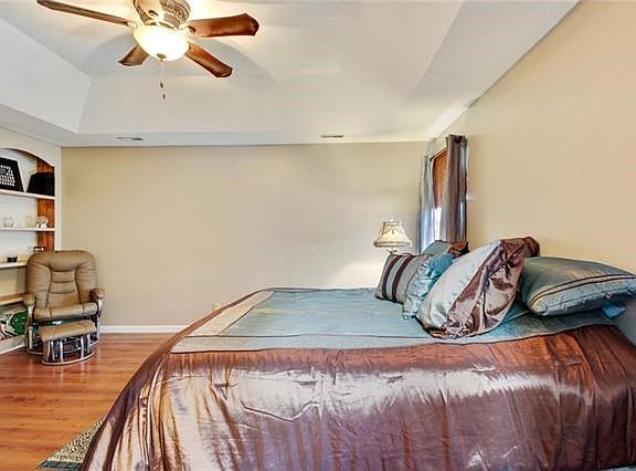 4th image of 3609 Winchester Dr
